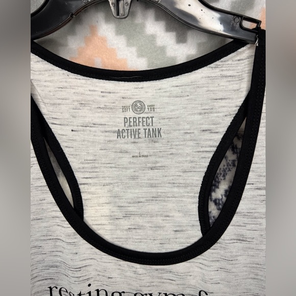 NWOT Womens razor back gym tank - Picture 5 of 5